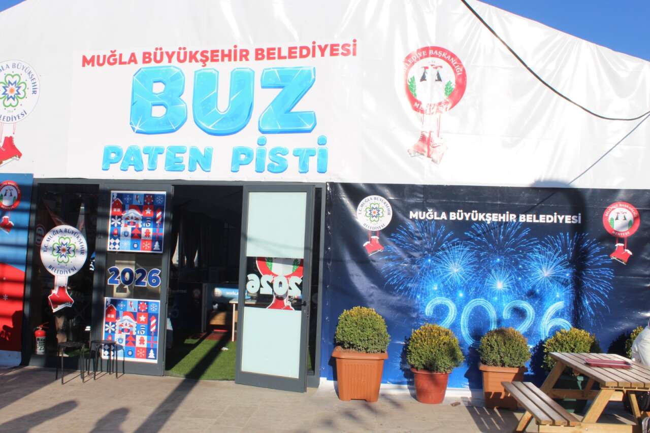 Muğla’da Buz Pisti Hizmete Açıldı: Yılbaşına Kadar Ücretsiz 1